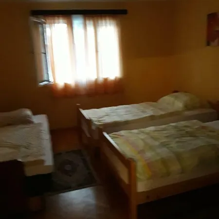 Turizem Benetic -camp Vinica